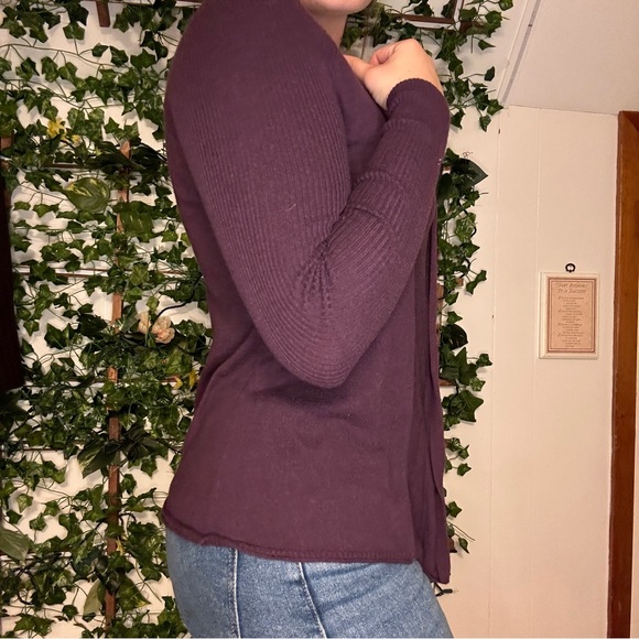 Express Cardigan - Picture 4 of 6